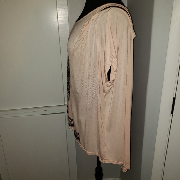 Lauren Moshi small cold shoulder camel peach - Picture 13 of 15